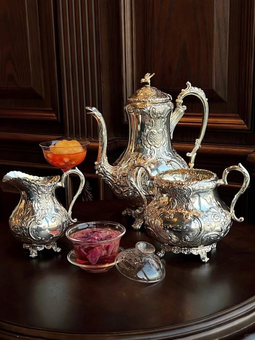 tea sets