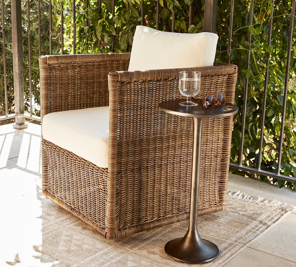 indoor outdoor furniture